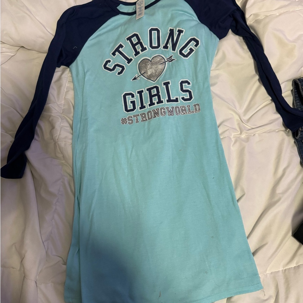 The Children's Place Blue and Navy Strong Girls Tee